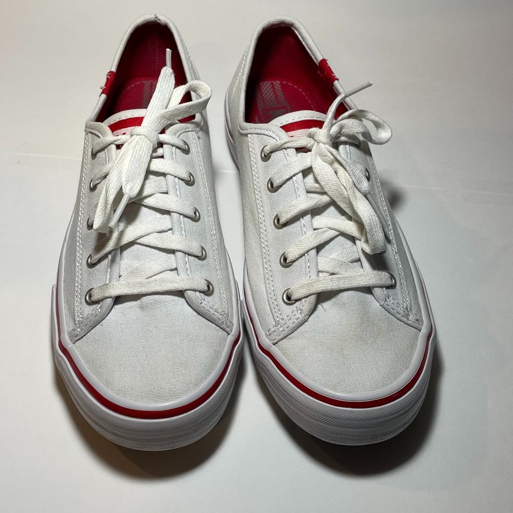 KEDS Women's White w/Red Accents Shoes Sneakers Size 6.5 Low Top Canvas …